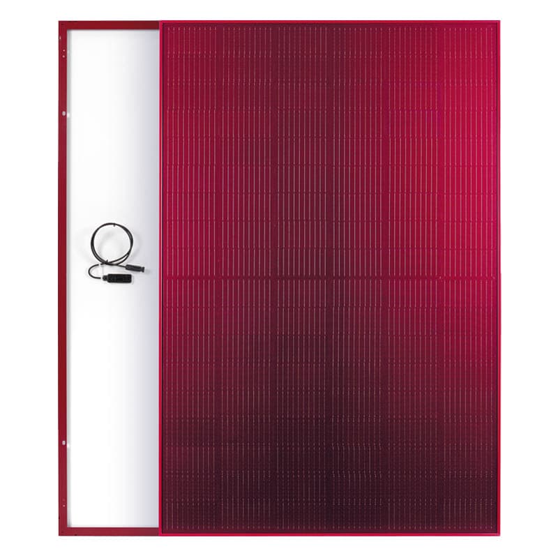 Illustration de la gamme FuturaSun Silk Nova Red : face rouge et dos blanc du panneau.